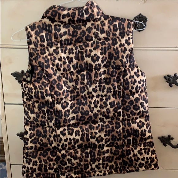 Charter Club leopard quilted vest - size S - EUC - Picture 3 of 3